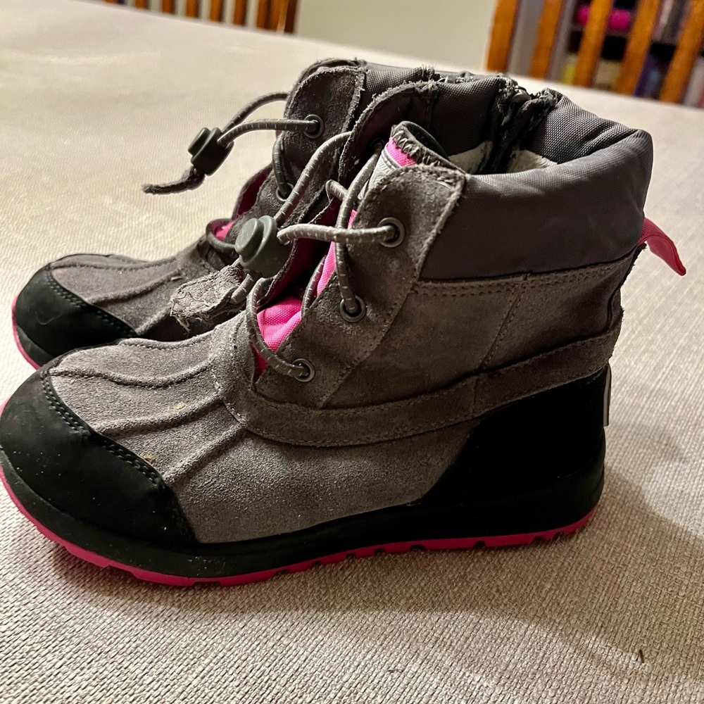 Kids’ UGG boots, size 2